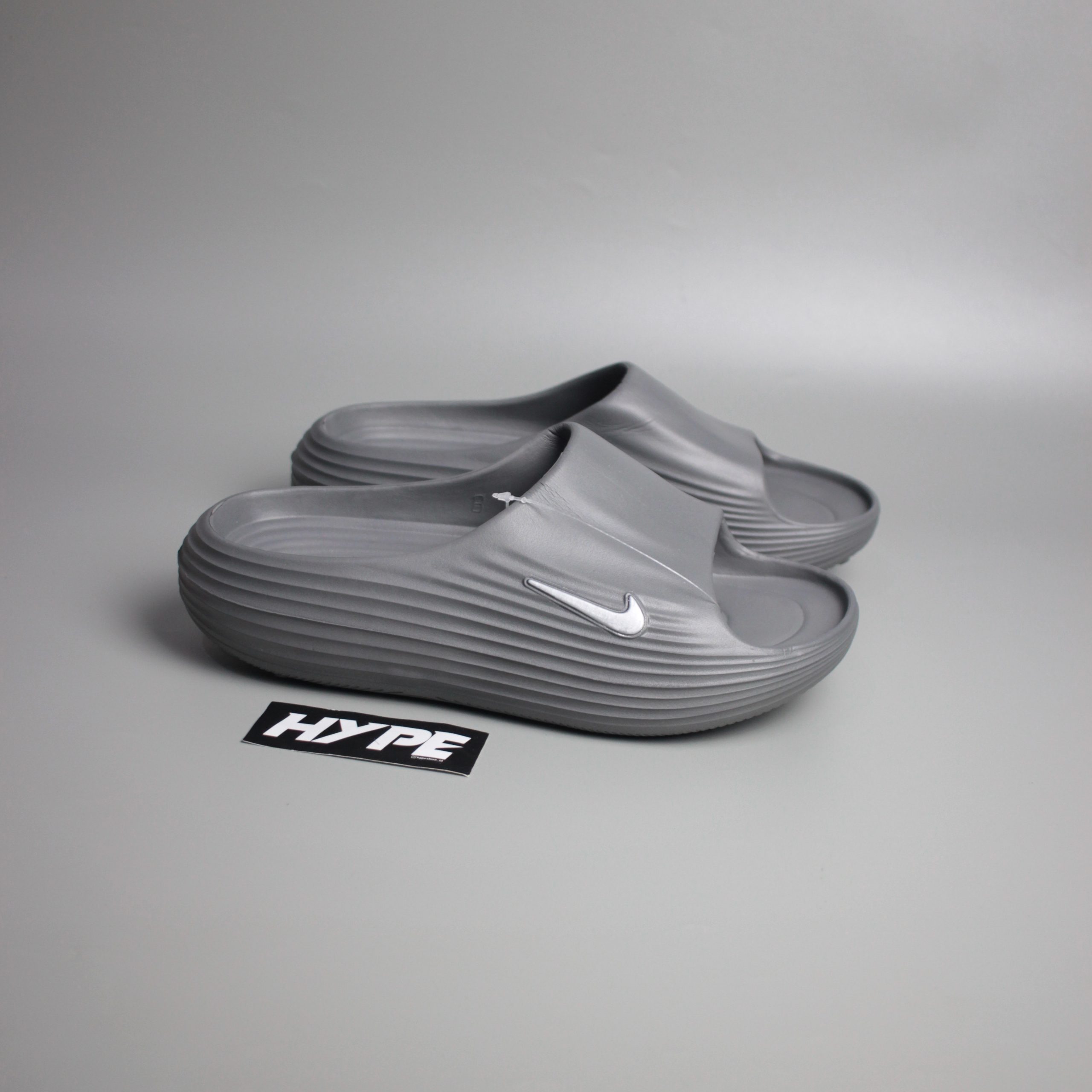 Nike ReactX Rejuven8 Grey Nike ReactX Rejuven8 Slide Grey - Image 1