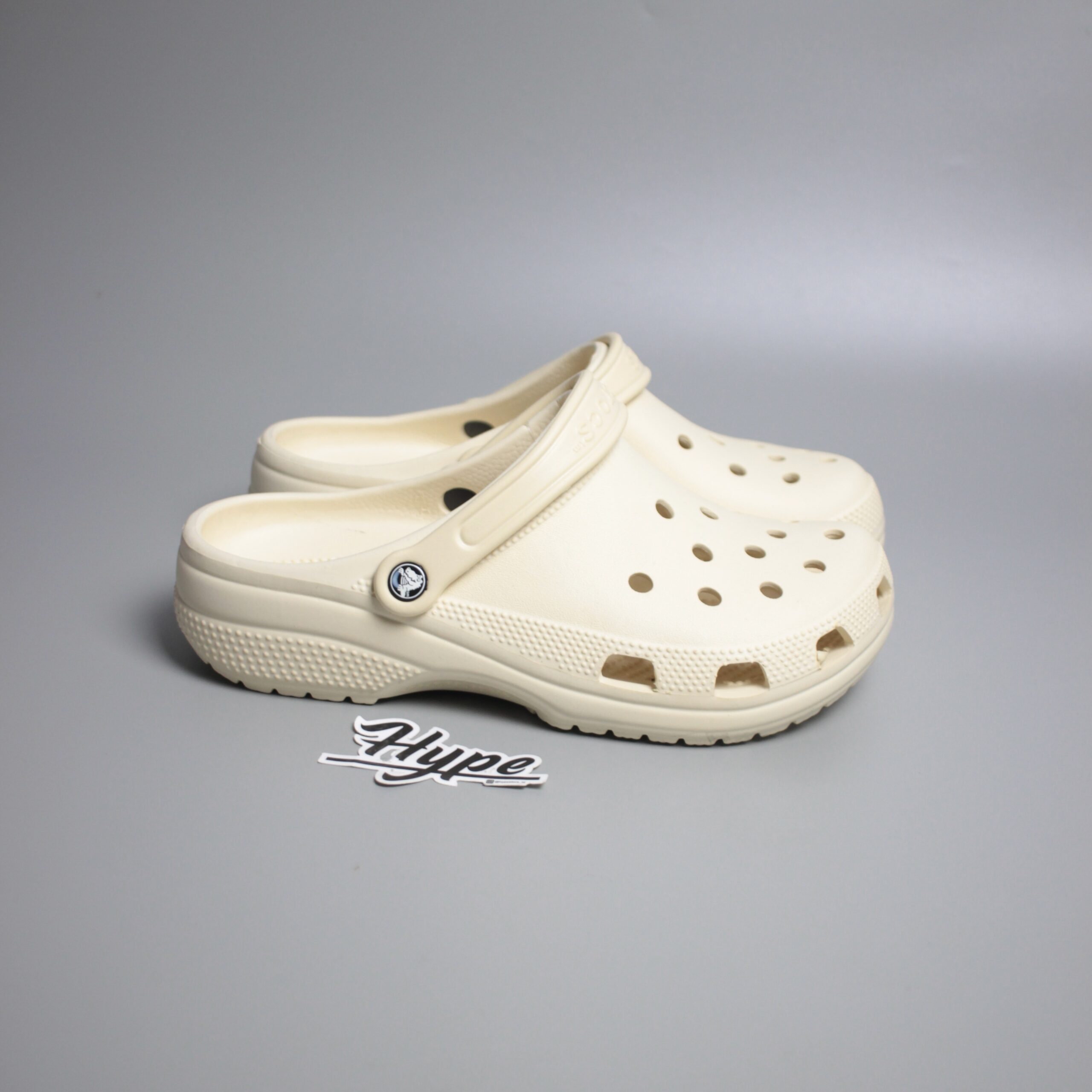 Crocs Classic Clog Cream Crocs Classic Clog Cream - Image 1