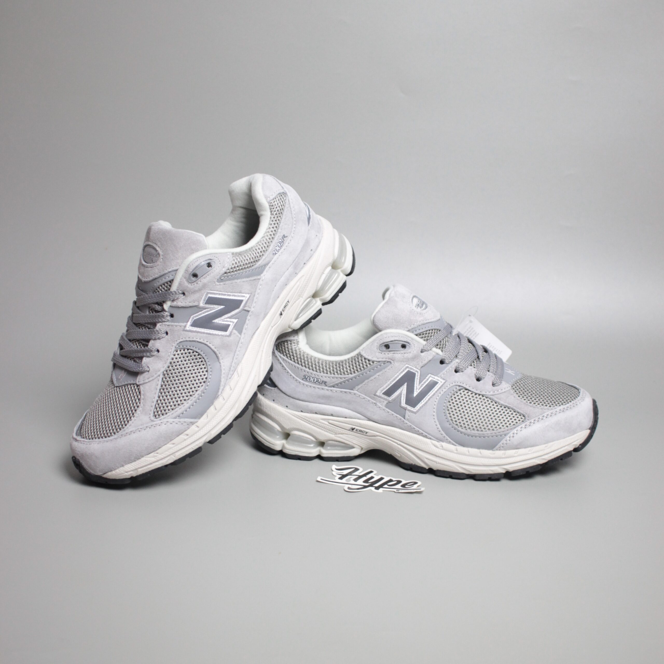 New Balance 2002R Grey New Balance 2002R Grey - Image 1